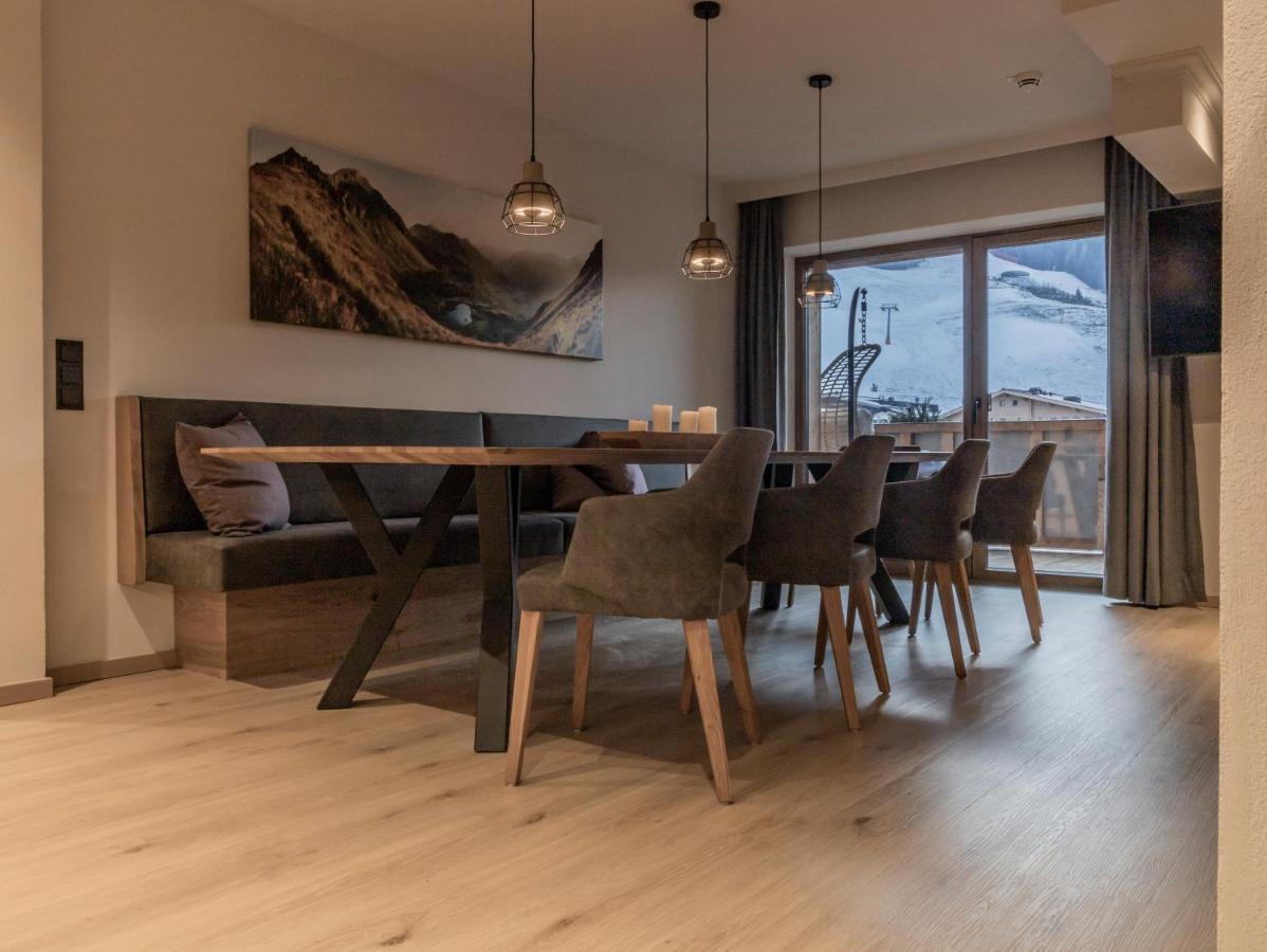 Frau Gans - Pure Mountain Apartments Saalbach-Hinterglemm Exterior foto